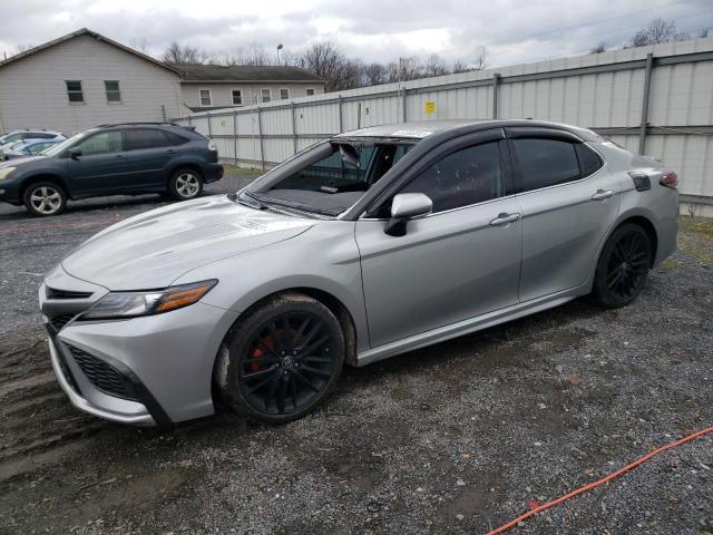 Image 1 of 2022 TOYOTA CAMRY XSE 2022 with VIN 4T1K61AK6NU013537