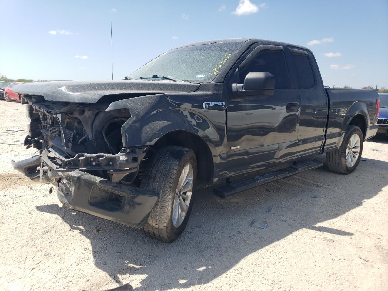 Obraz 1 z 2016 FORD F150 SUPER CAB 2016 z VIN 1FTEX1CP2GKF65400