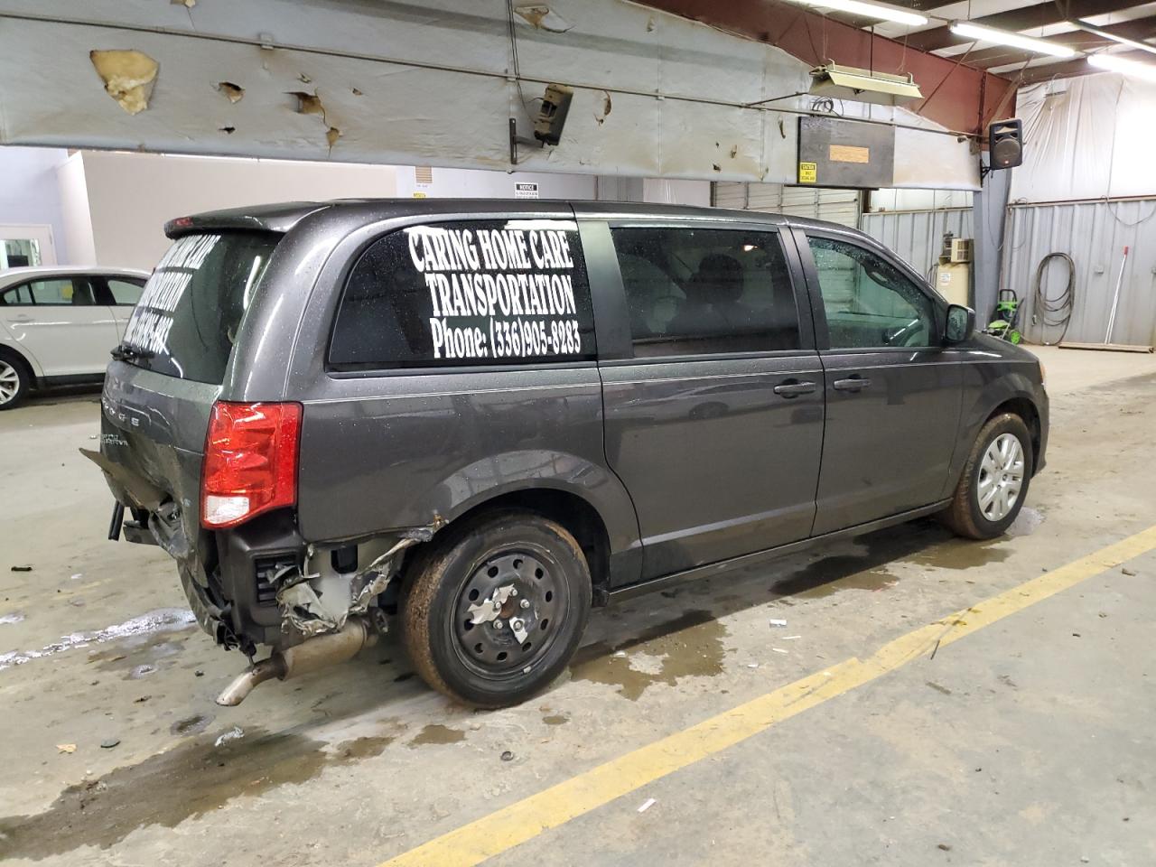 Image 3 of 2018 DODGE GRAND CARAVAN SE 2018 with VIN 2C4RDGBG2JR148074