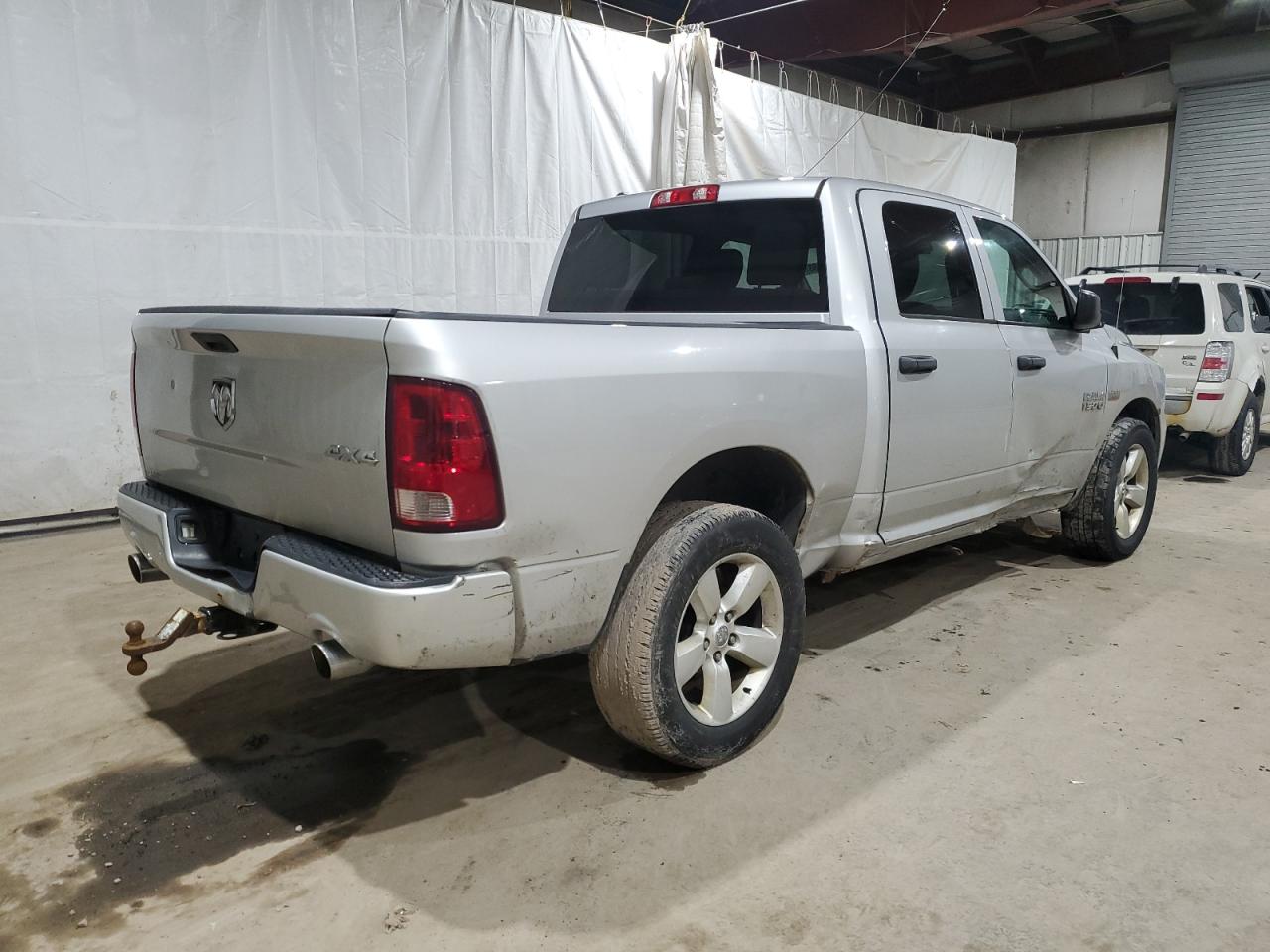Image 3 of 2014 RAM 1500 ST 2014 with VIN 1C6RR7KT0ES400740