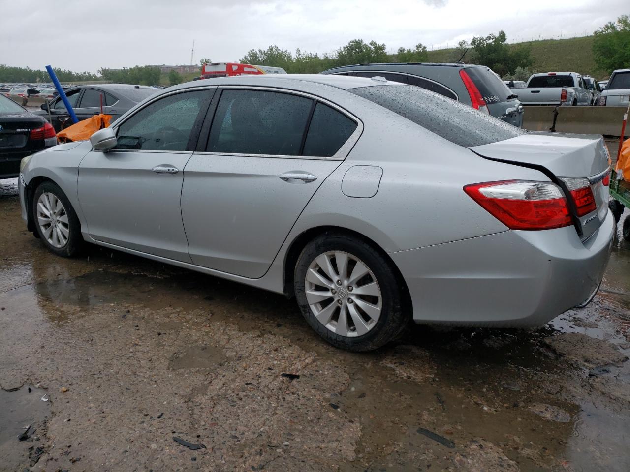 Image 2 of 2013 HONDA ACCORD EXL 2013 with VIN 1HGCR2F81DA078798