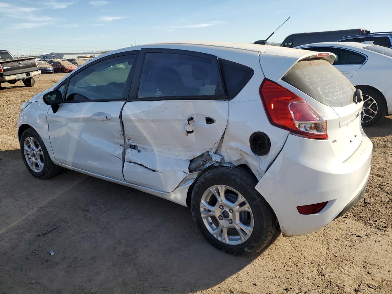Image 2 of 2014 FORD FIESTA SE 2014 with VIN 3FADP4EJ1EM203785