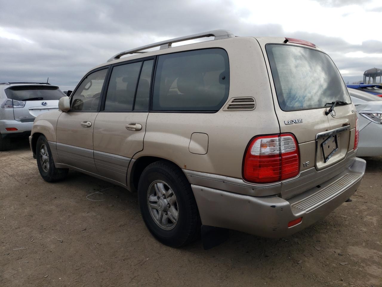 Obraz 2 z 1998 LEXUS LX 470 1998 z VIN JT6HT00W9W0013327