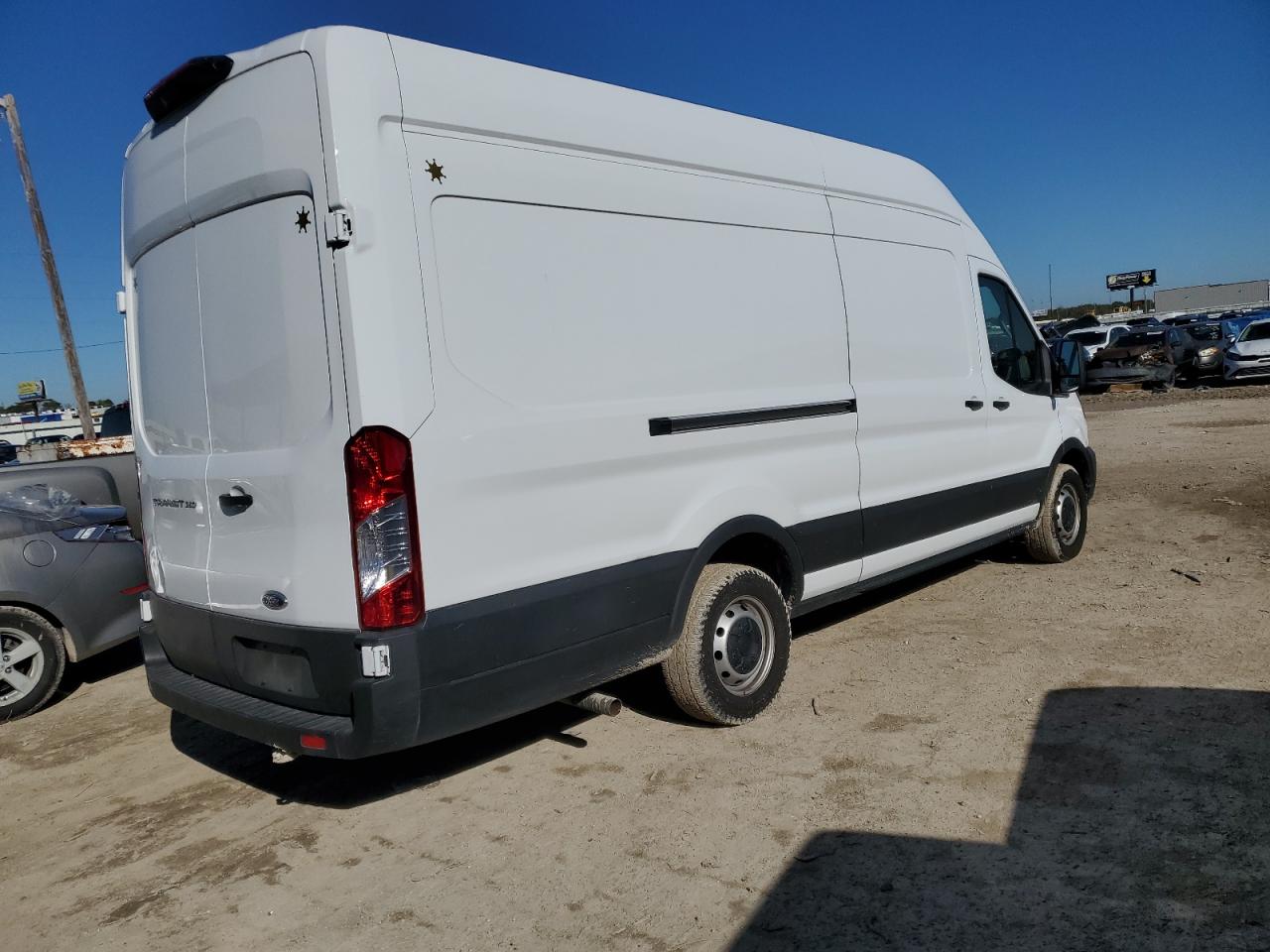 Obraz 3 z 2022 FORD TRANSIT T-350 2022 z VIN 1FTBW3X81NKA32522