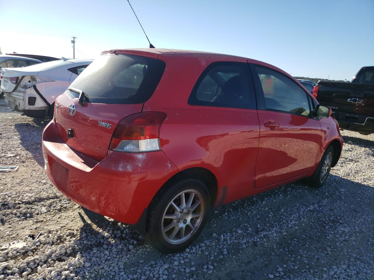 Obraz 3 z 2010 TOYOTA YARIS  2010 z VIN JTDJT4K33A5293911