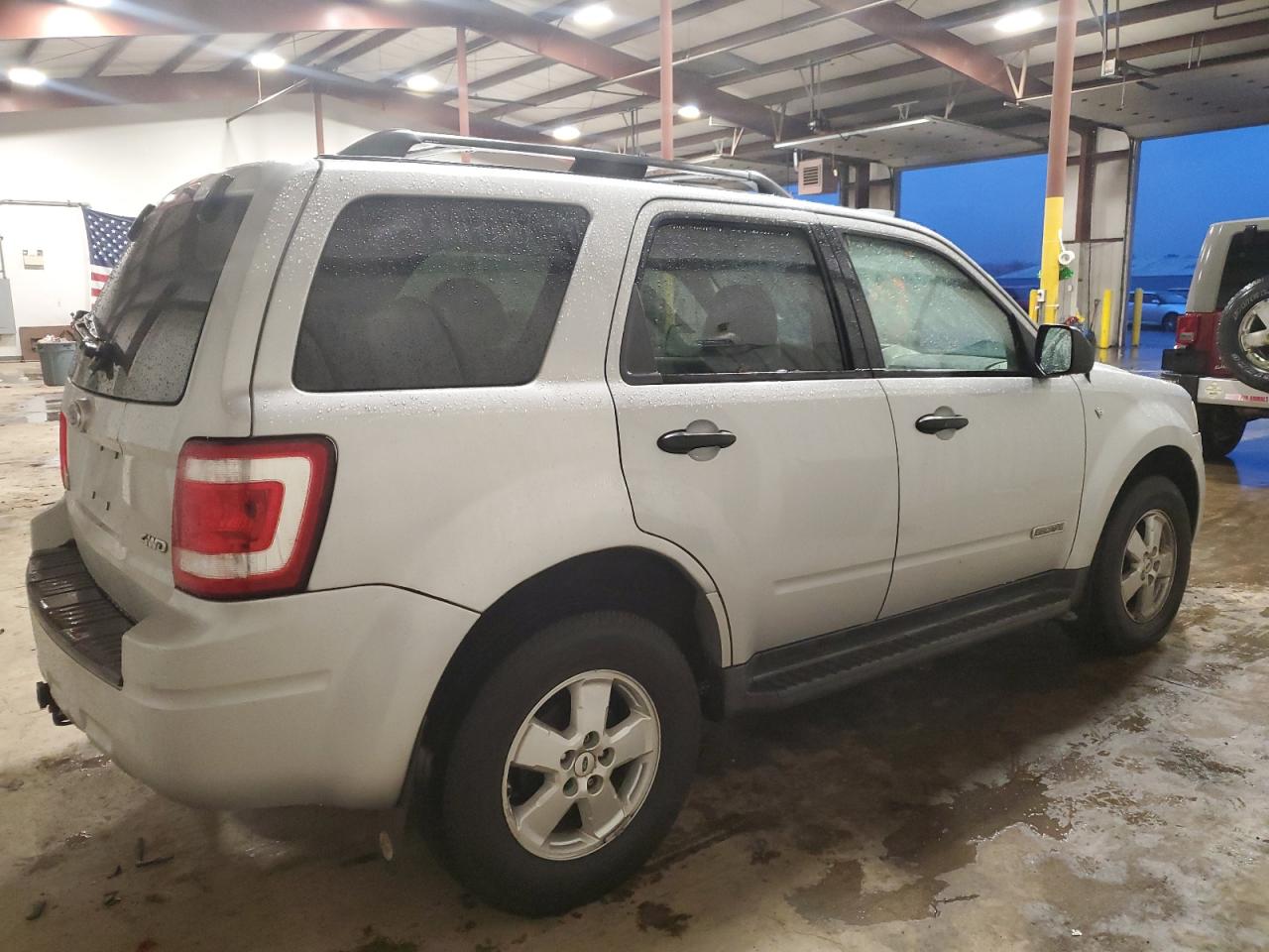 Изображение 3 2008 FORD ESCAPE XLT 2008 с VIN 1FMCU93188KB26161