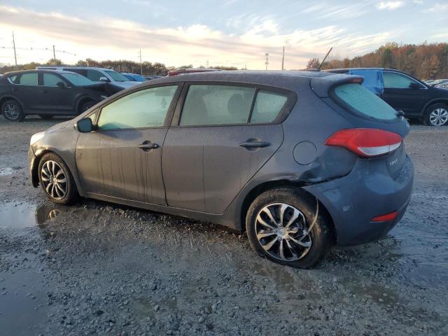 Obraz 2 z 2016 KIA FORTE LX 2016 z VIN KNAFK5A82G5548677