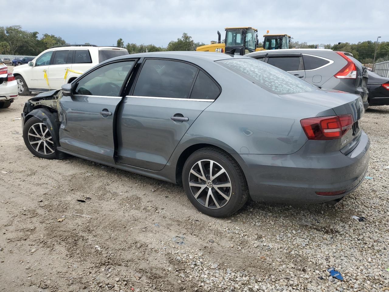 Image 2 of 2017 VOLKSWAGEN JETTA SE 2017 with VIN 3VWDB7AJ1HM243401
