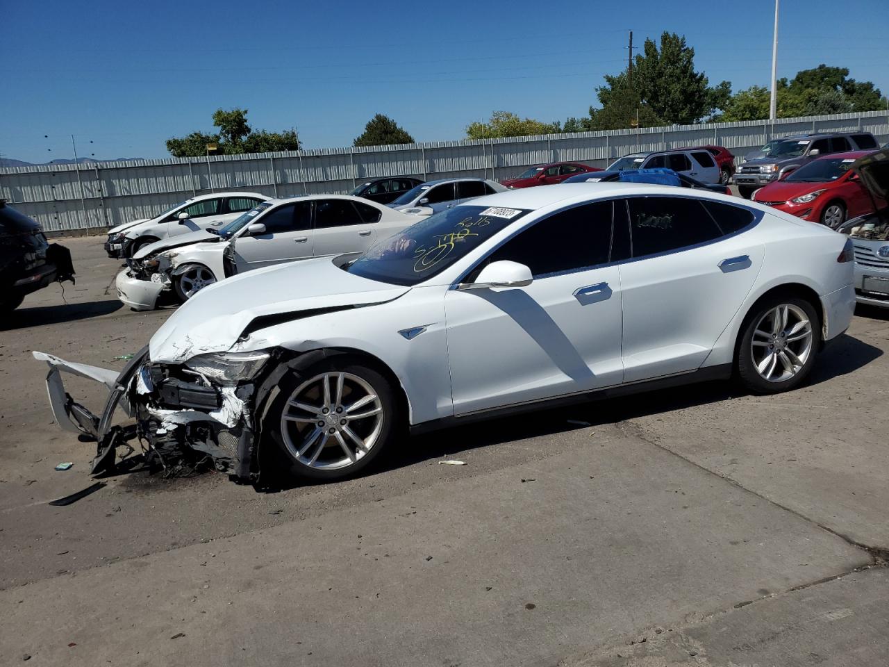 Image 1 of Tesla Model S 2016 with VIN 5YJSA1E23GF132395