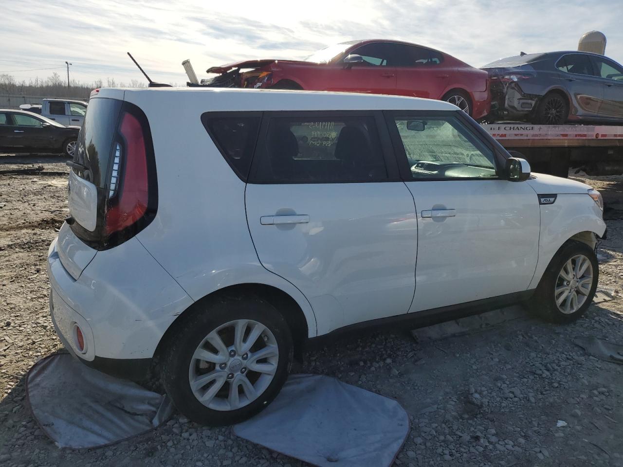 Изображение 3 2019 KIA SOUL + 2019 с VIN KNDJP3A59K7672130