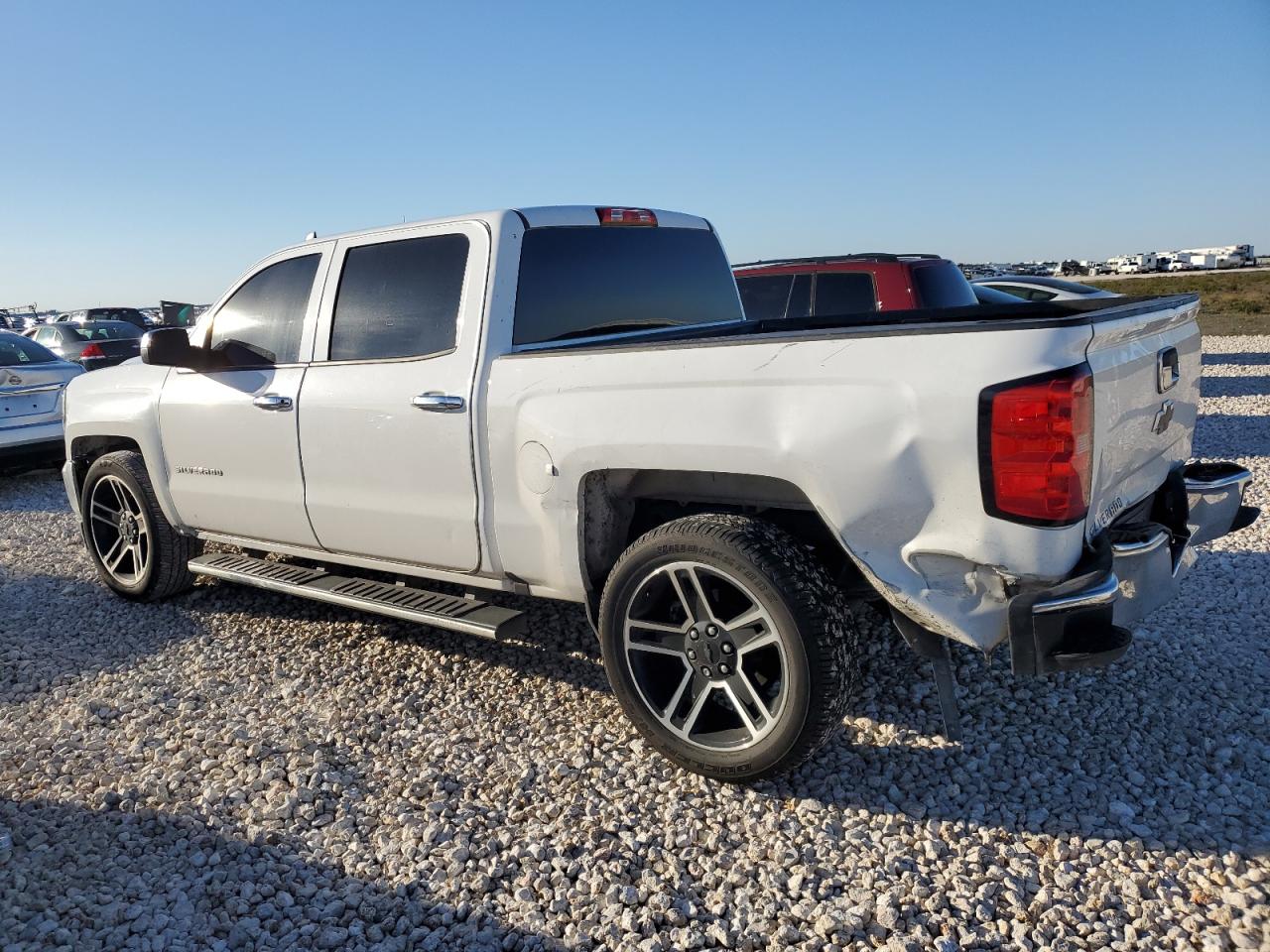 Image 2 of 2018 CHEVROLET SILVERADO C1500 CUSTOM 2018 with VIN 3GCPCPEC2JG124642
