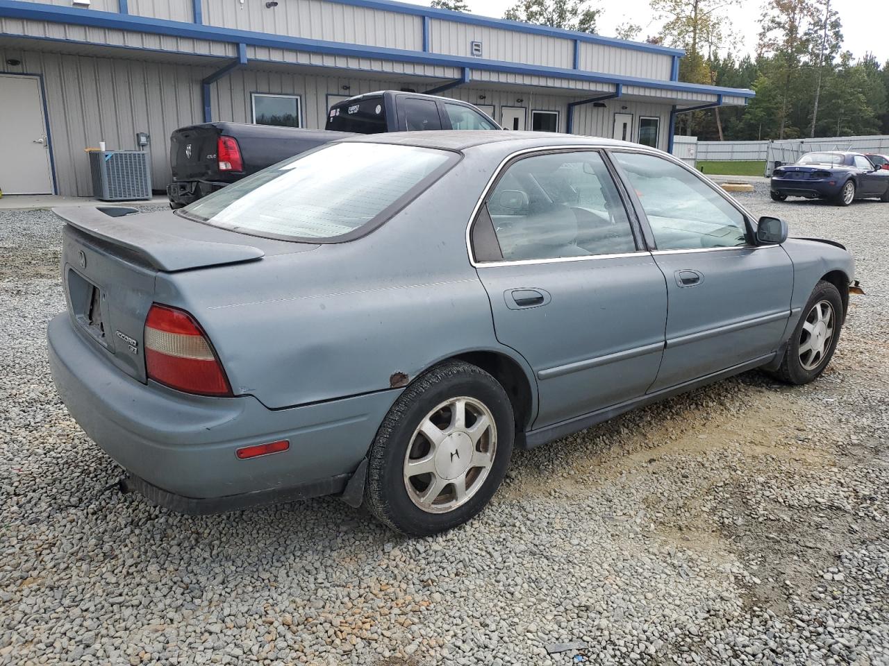 Obraz 3 z 1995 HONDA ACCORD EX 1995 z VIN 1HGCD5658SA153614