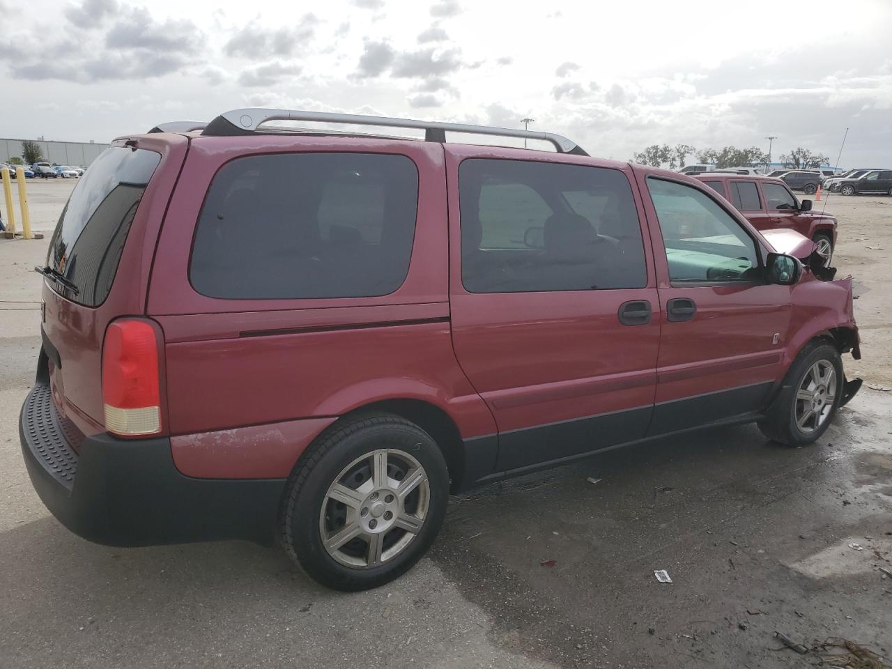 Изображение 3 2005 SATURN RELAY 2 2005 с VIN 5GZDV03L75D205063
