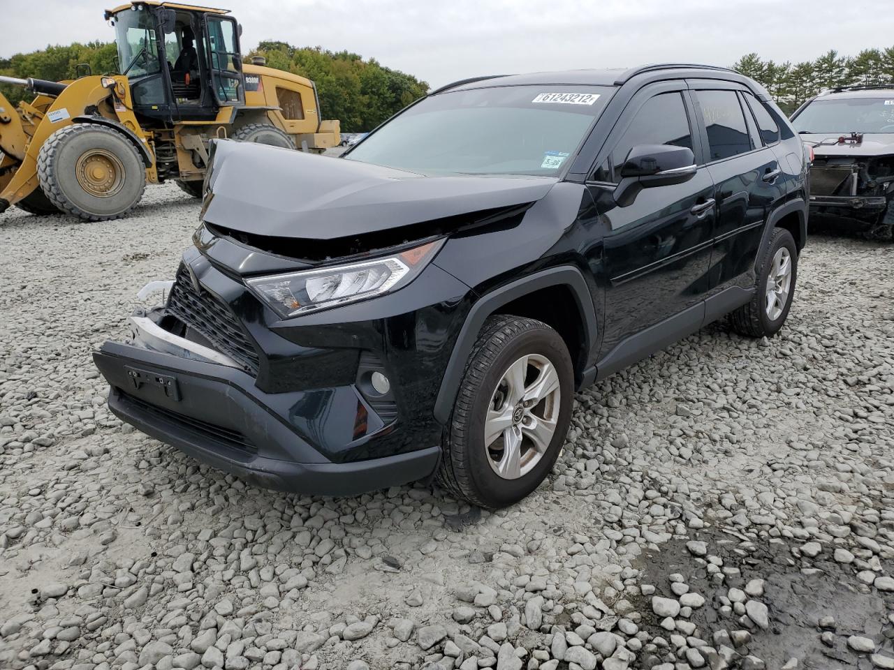 Image 2 of 2021 TOYOTA RAV4 XLE 2021 with VIN 2T3P1RFV4MC201664