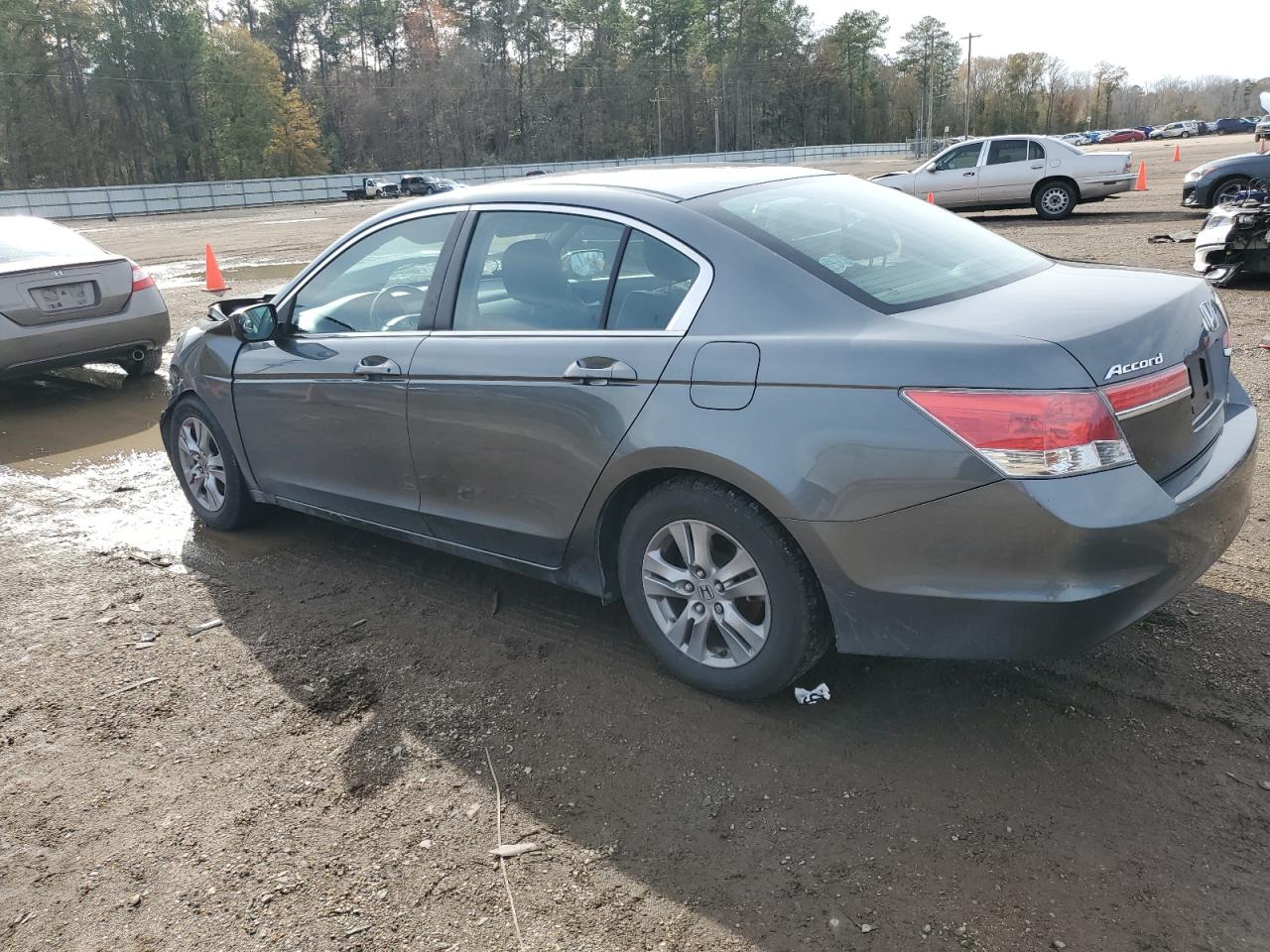 Image 2 of 2012 HONDA ACCORD SE 2012 with VIN 1HGCP2F66CA015425