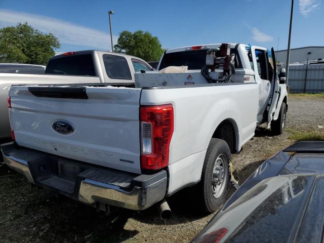 Image 3 of 2017 FORD F250 SUPER DUTY 2017 with VIN 1FT7X2A63HED93239