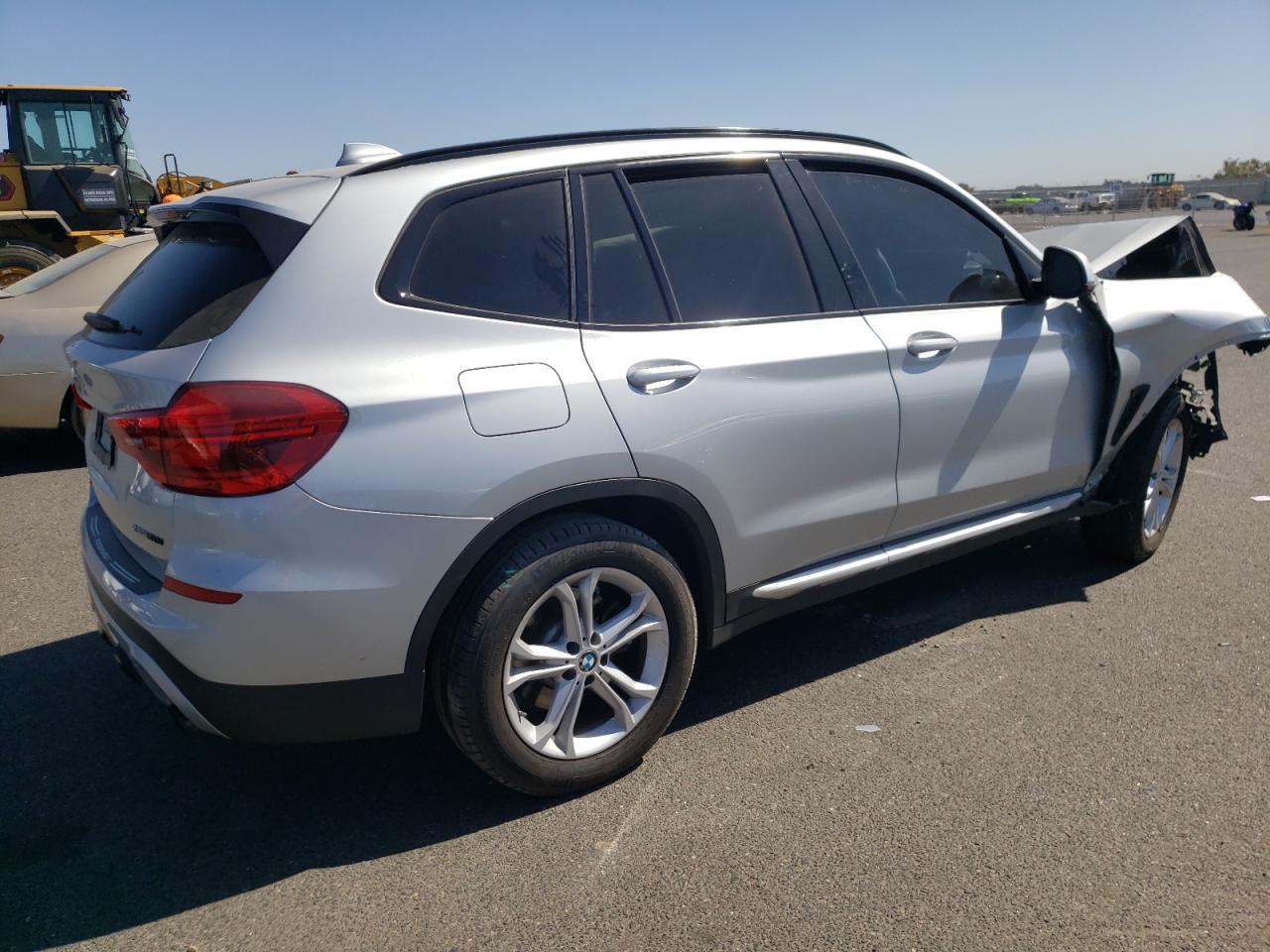 Obraz 3 z Bmw X3 Sdrive30I 2019 z VIN 5UXTR7C58KLF26463