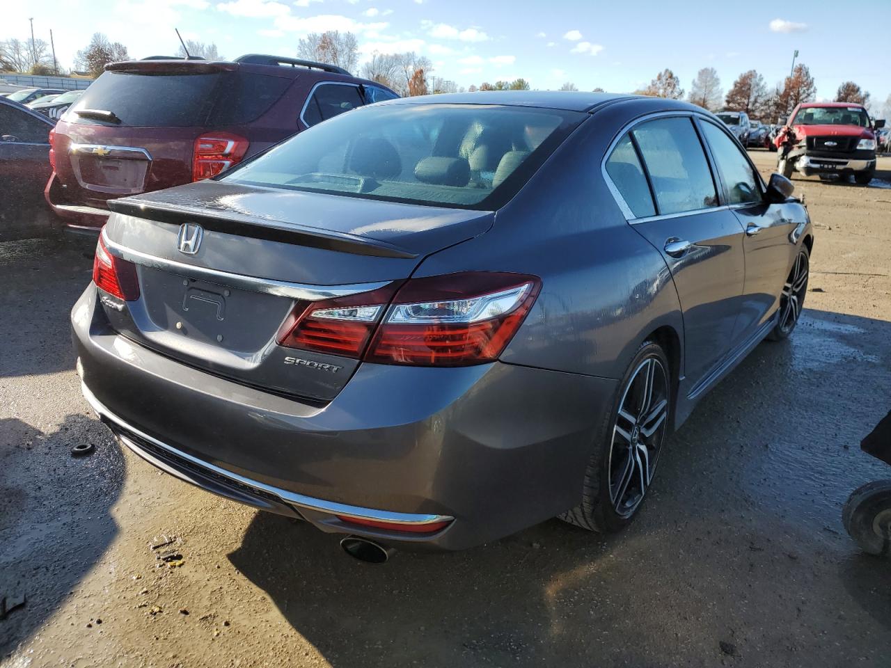Изображение 3 2016 HONDA ACCORD SPORT 2016 с VIN 1HGCR2F55GA045085