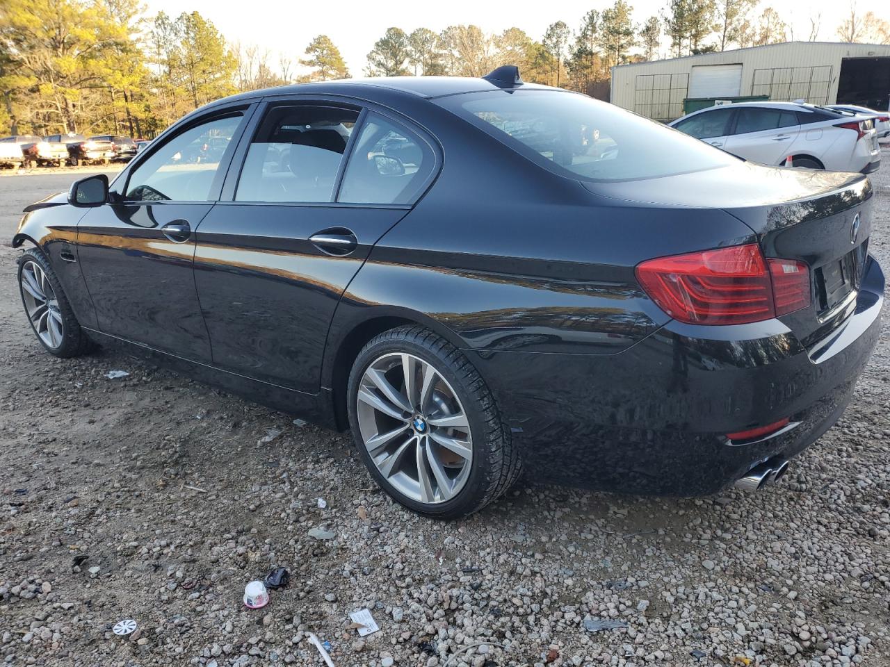 Obraz 2 z 2016 BMW 528 I 2016 z VIN WBA5A5C51GG347049