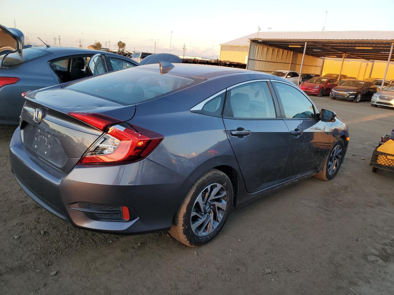 Image 3 of 2017 HONDA CIVIC EX 2017 with VIN 19XFC2F74HE232721