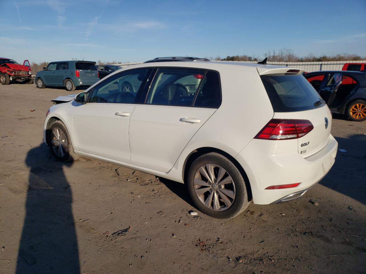 Obraz 2 z 2020 VOLKSWAGEN GOLF  2020 z VIN 3VWW57AU8LM000848