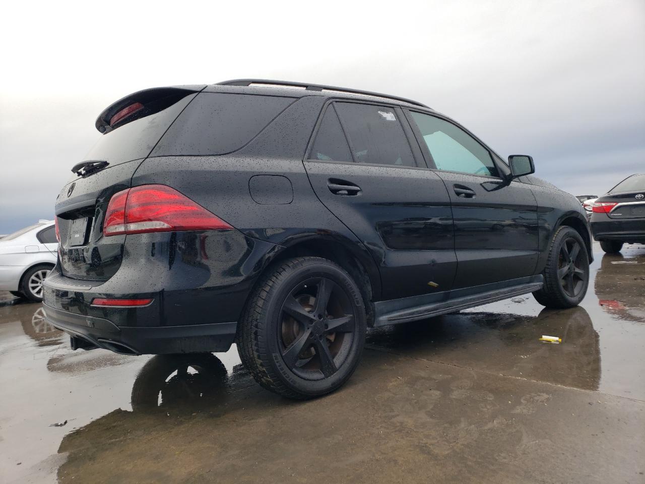 Image 3 of 2016 MERCEDES-BENZ GLE 350 2016 with VIN 4JGDA5JB5GA766396