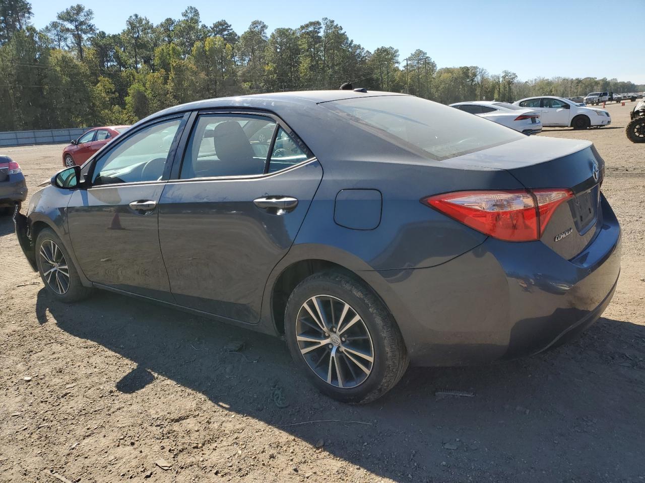 Obraz 2 z 2019 TOYOTA COROLLA L 2019 z VIN 5YFBURHE5KP890568