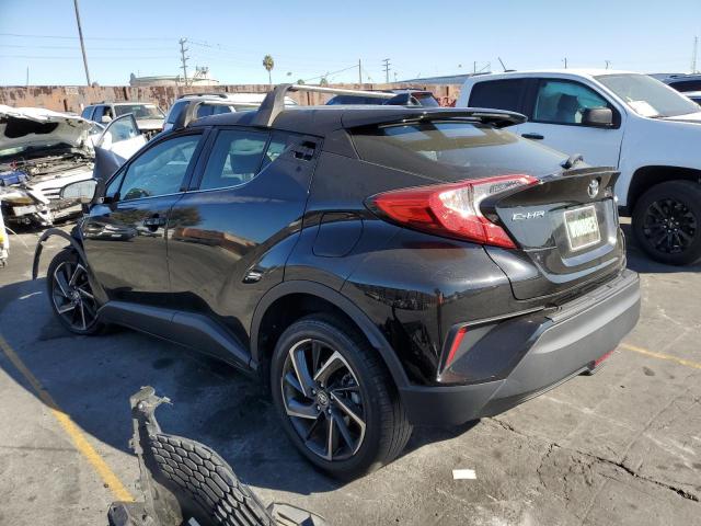 Obraz 2 z 2021 TOYOTA C-HR XLE 2021 z VIN JTNKHMBXXM1113310