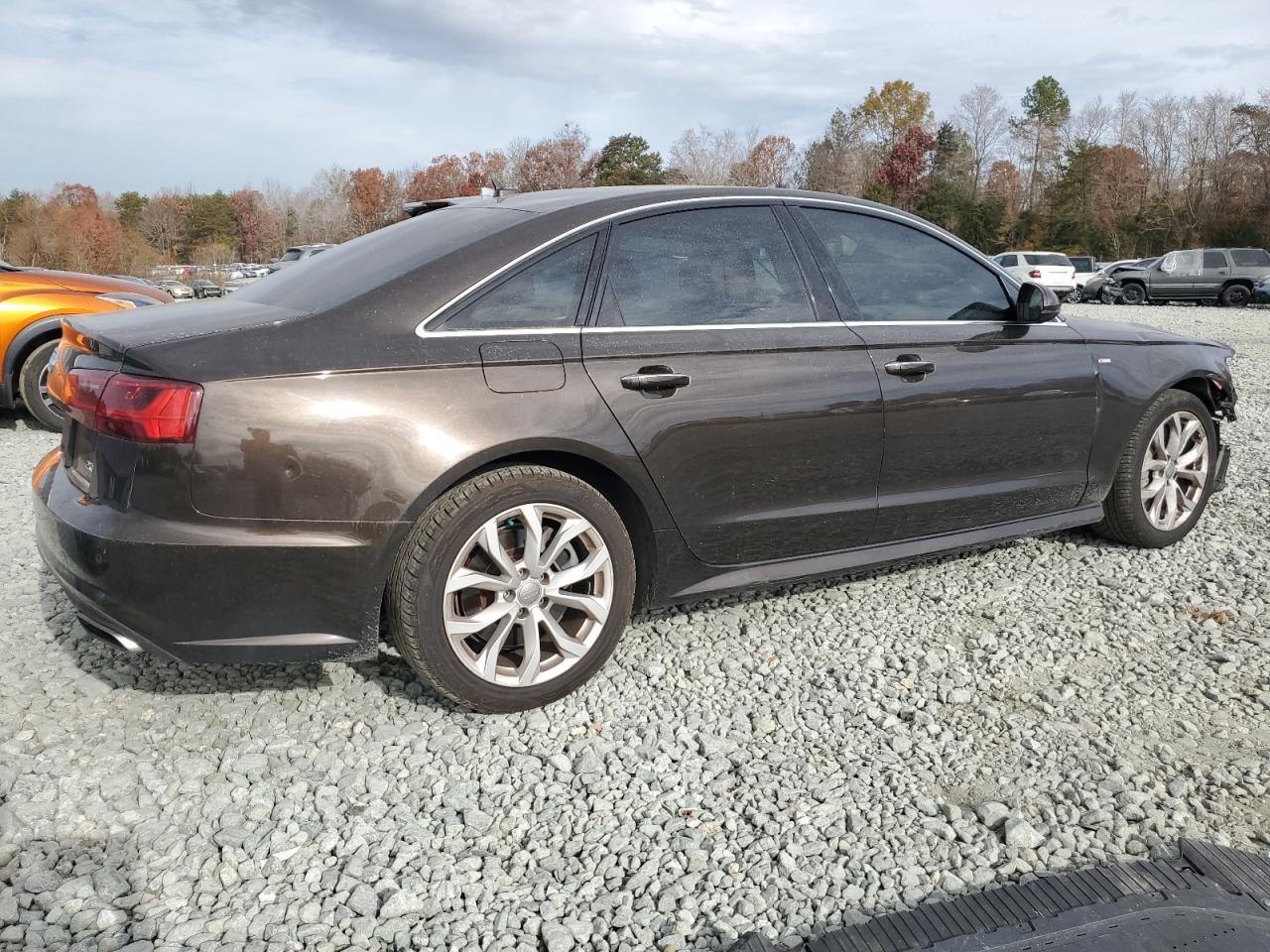 Obraz 3 z 2017 AUDI A6 PREMIUM PLUS 2017 z VIN WAUG8AFC0HN004415