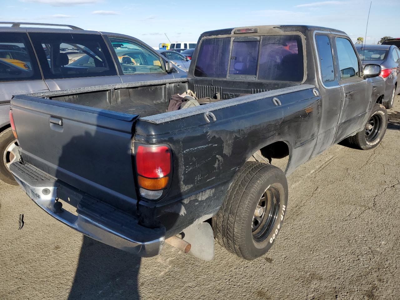 Image 3 of 1994 MAZDA B4000 CAB PLUS 1994 with VIN 4F4CR16X9RTM73508