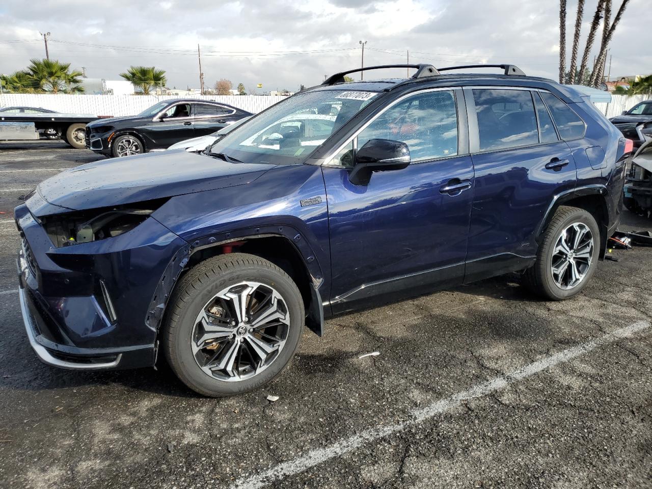 Obraz 1 z 2021 TOYOTA RAV4 PRIME XSE 2021 z VIN JTMFB3FV4MD032165