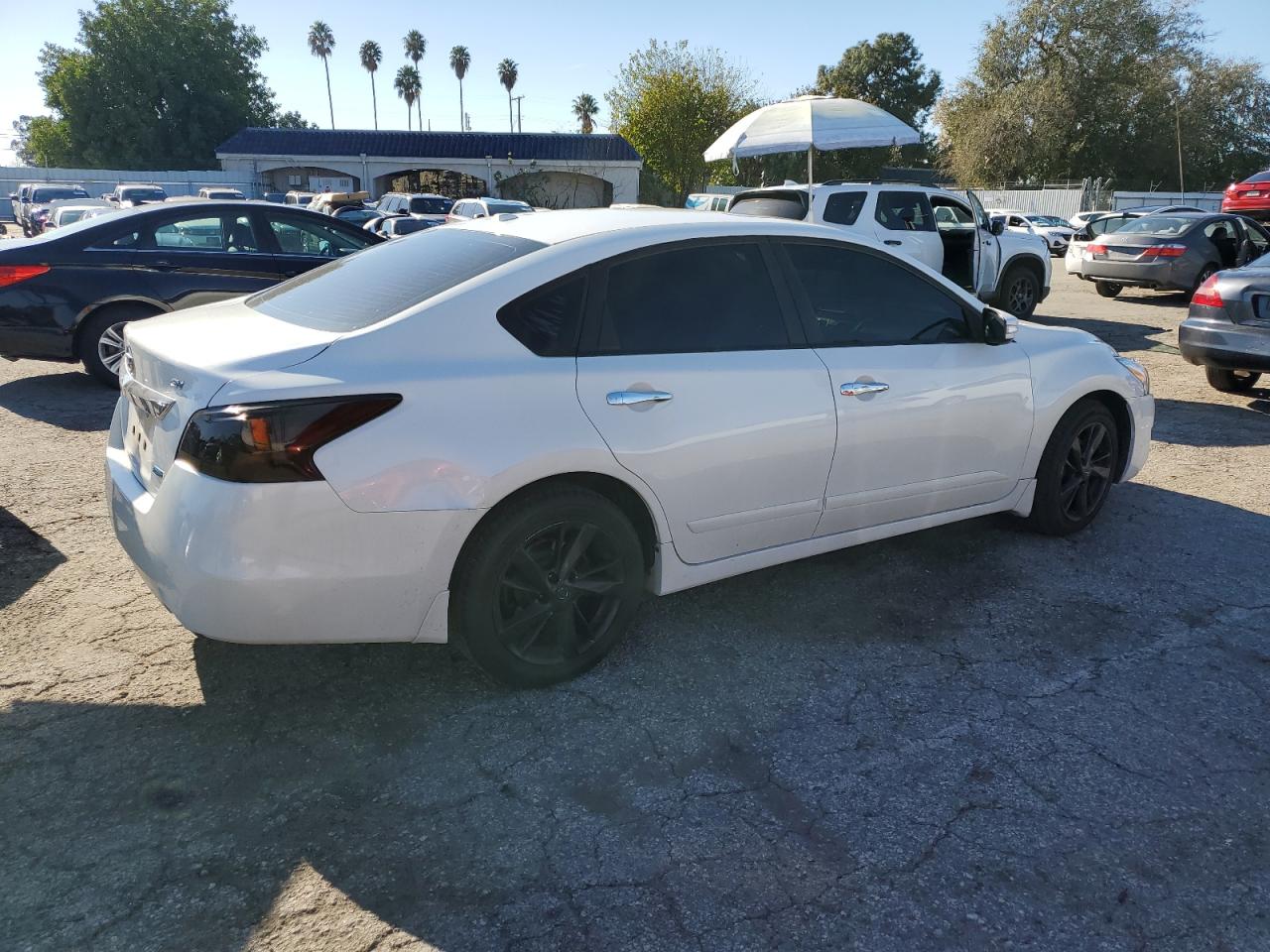 Obraz 3 z 2014 NISSAN ALTIMA 2.5 2014 z VIN 1N4AL3AP6EN215682