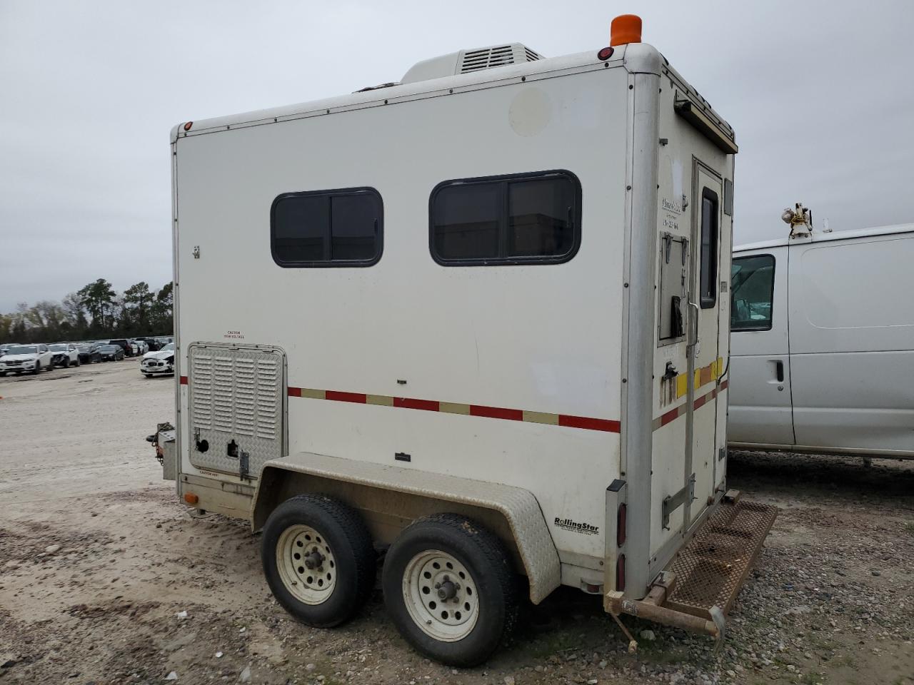 Image 3 of 2000 PELS FIBERLITE 2000 with VIN 1R9US1024YB295263