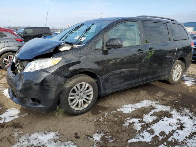 2011 TOYOTA SIENNA XLE 2011 image