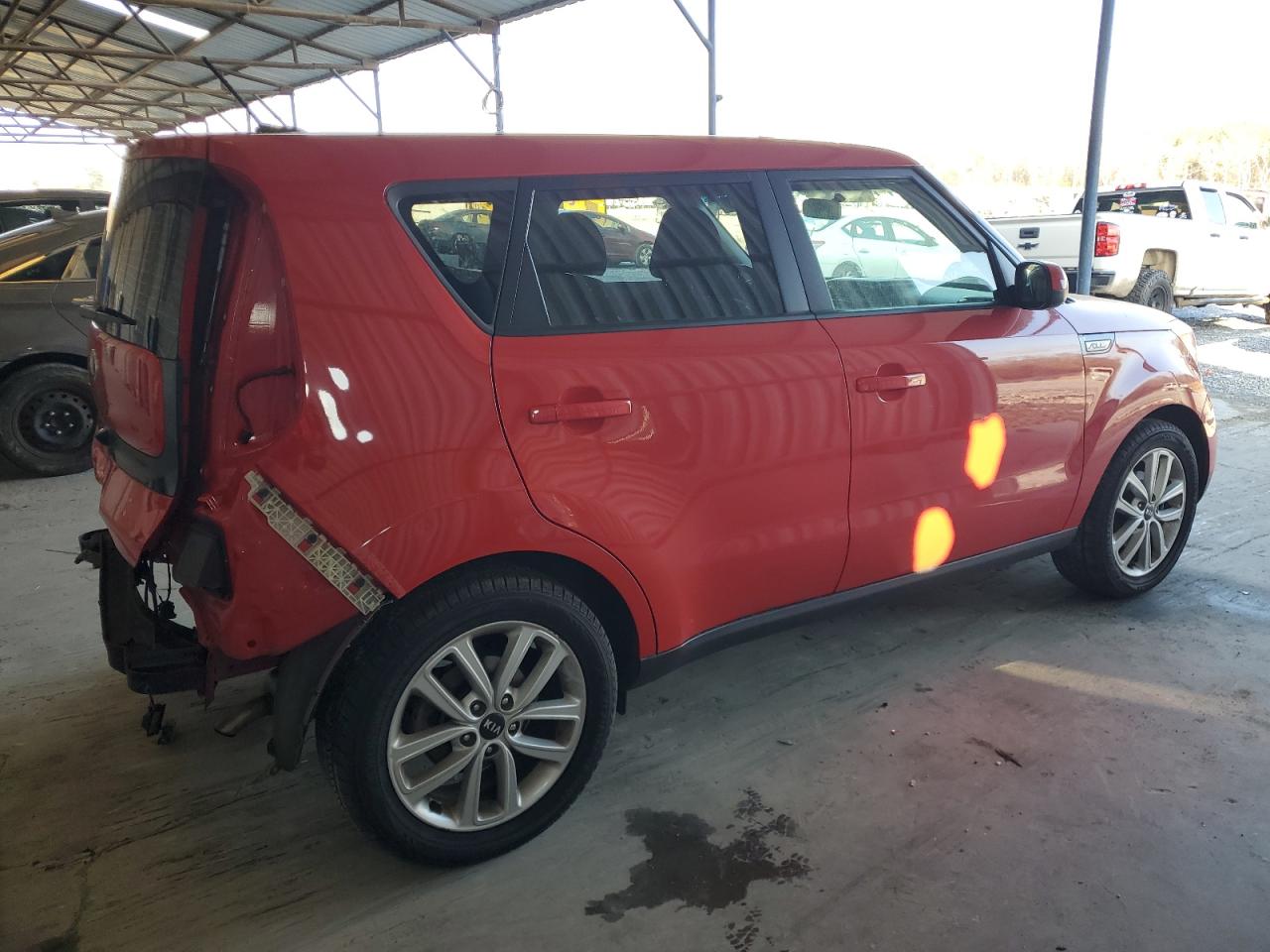 Изображение 3 2018 KIA SOUL + 2018 с VIN KNDJP3A52J7601530