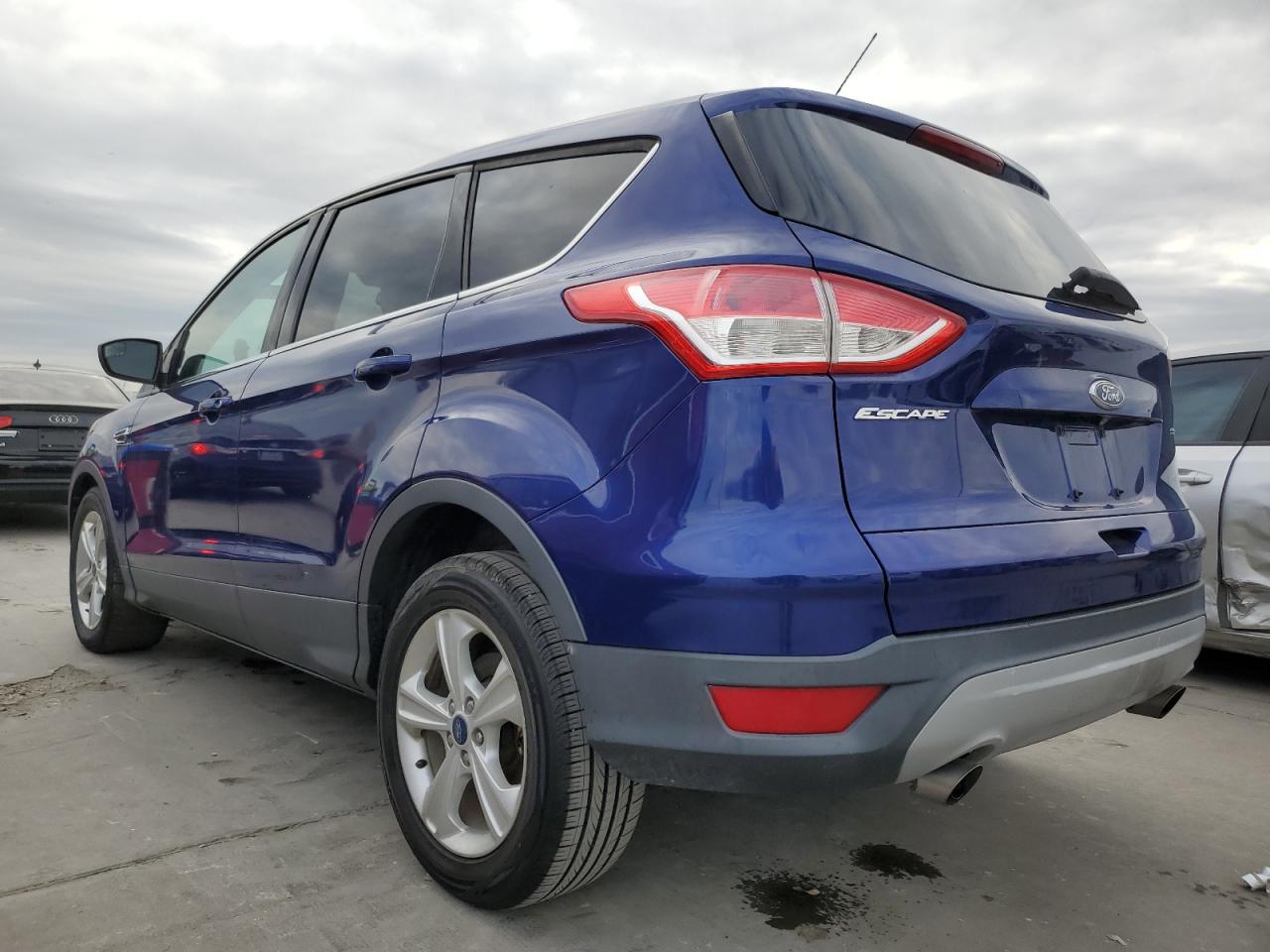 Изображение 2 2015 FORD ESCAPE SE 2015 с VIN 1FMCU0G71FUA77588