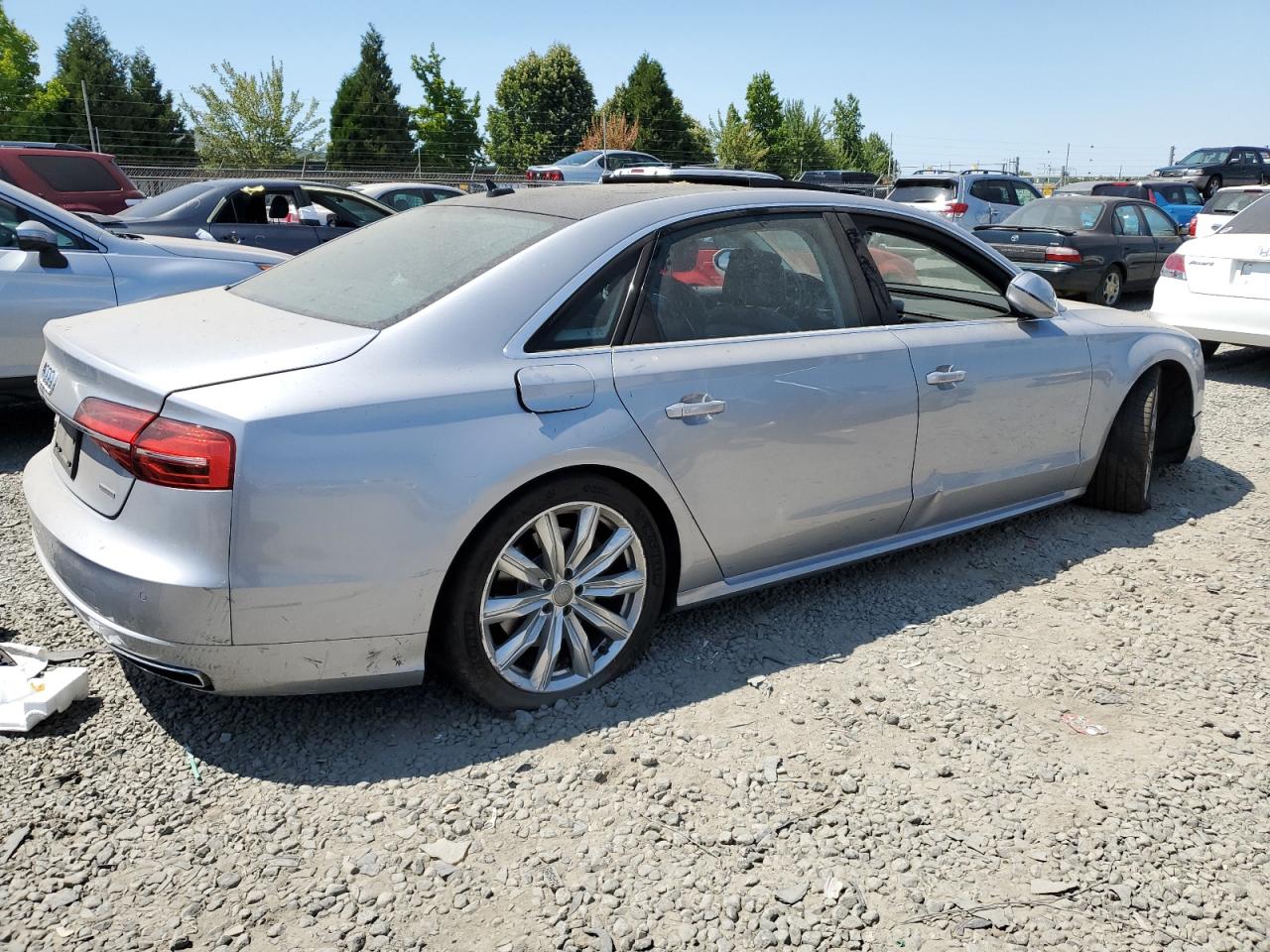 Изображение 3 2017 AUDI A8 L QUATTRO 2017 с VIN WAU44AFD8HN012978