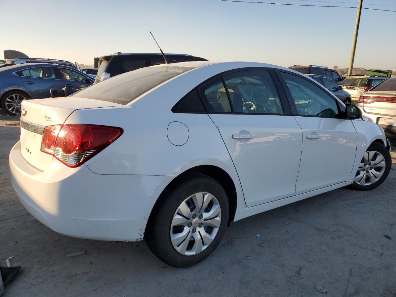 Obraz 3 z 2014 CHEVROLET CRUZE LS 2014 z VIN 1G1PA5SG7E7249440