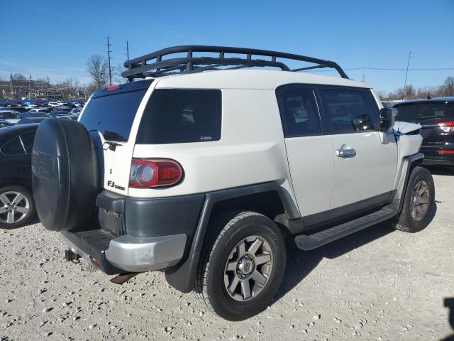 Изображение 3 2014 TOYOTA FJ CRUISER  2014 с VIN JTEBU4BF8EK180129