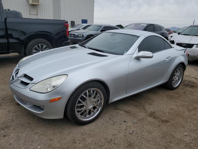 Image 1 of 2005 MERCEDES-BENZ SLK 350 2005 with VIN WDBWK56F25F053556