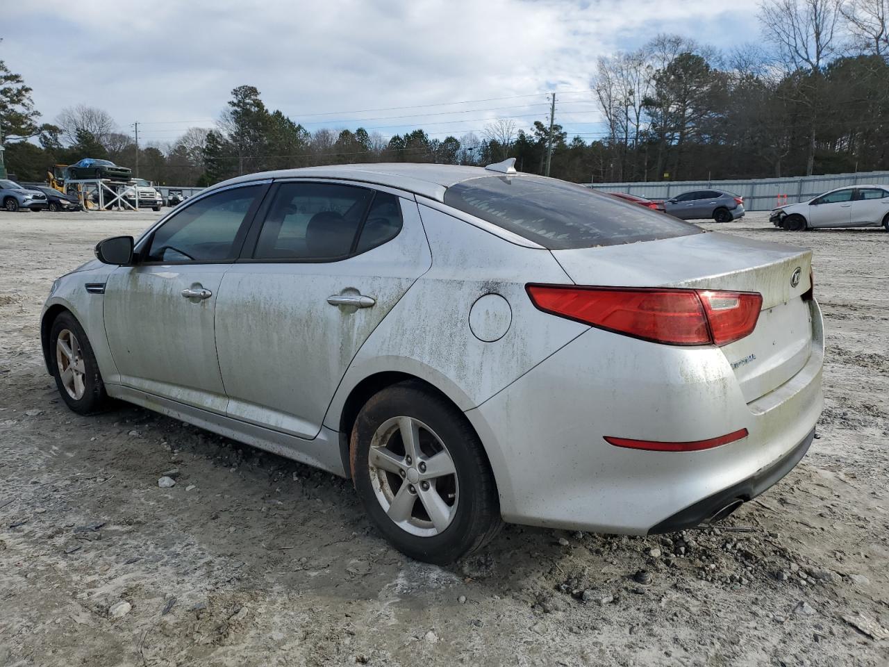 Изображение 2 2015 KIA OPTIMA LX 2015 с VIN 5XXGM4A71FG502643