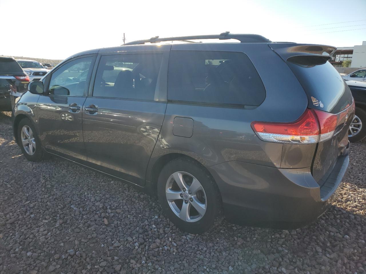 Image 2 of 2011 TOYOTA SIENNA LE 2011 with VIN 5TDKK3DC6BS026353