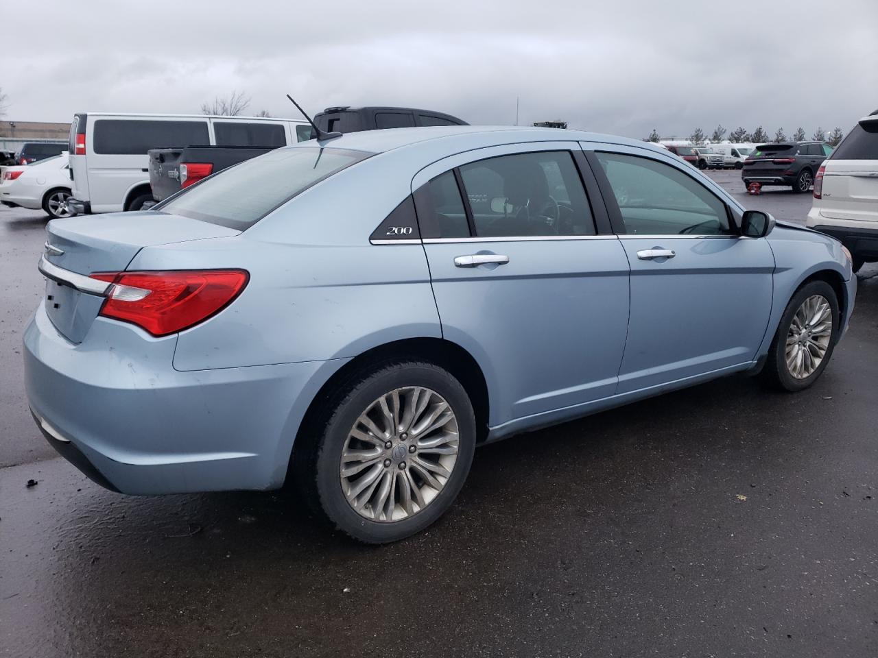 Obraz 3 z 2012 CHRYSLER 200 LIMITED 2012 z VIN 1C3CCBCB6CN263179