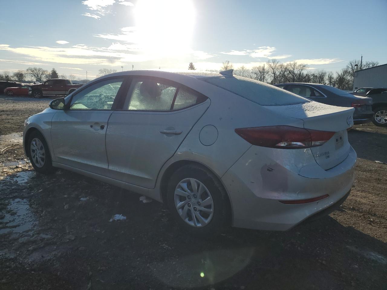 Obraz 2 z 2017 HYUNDAI ELANTRA SE 2017 z VIN 5NPD74LFXHH051539
