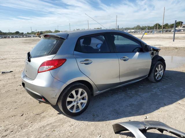 Image 3 of 2011 MAZDA MAZDA2  2011 with VIN JM1DE1HY7B0107617
