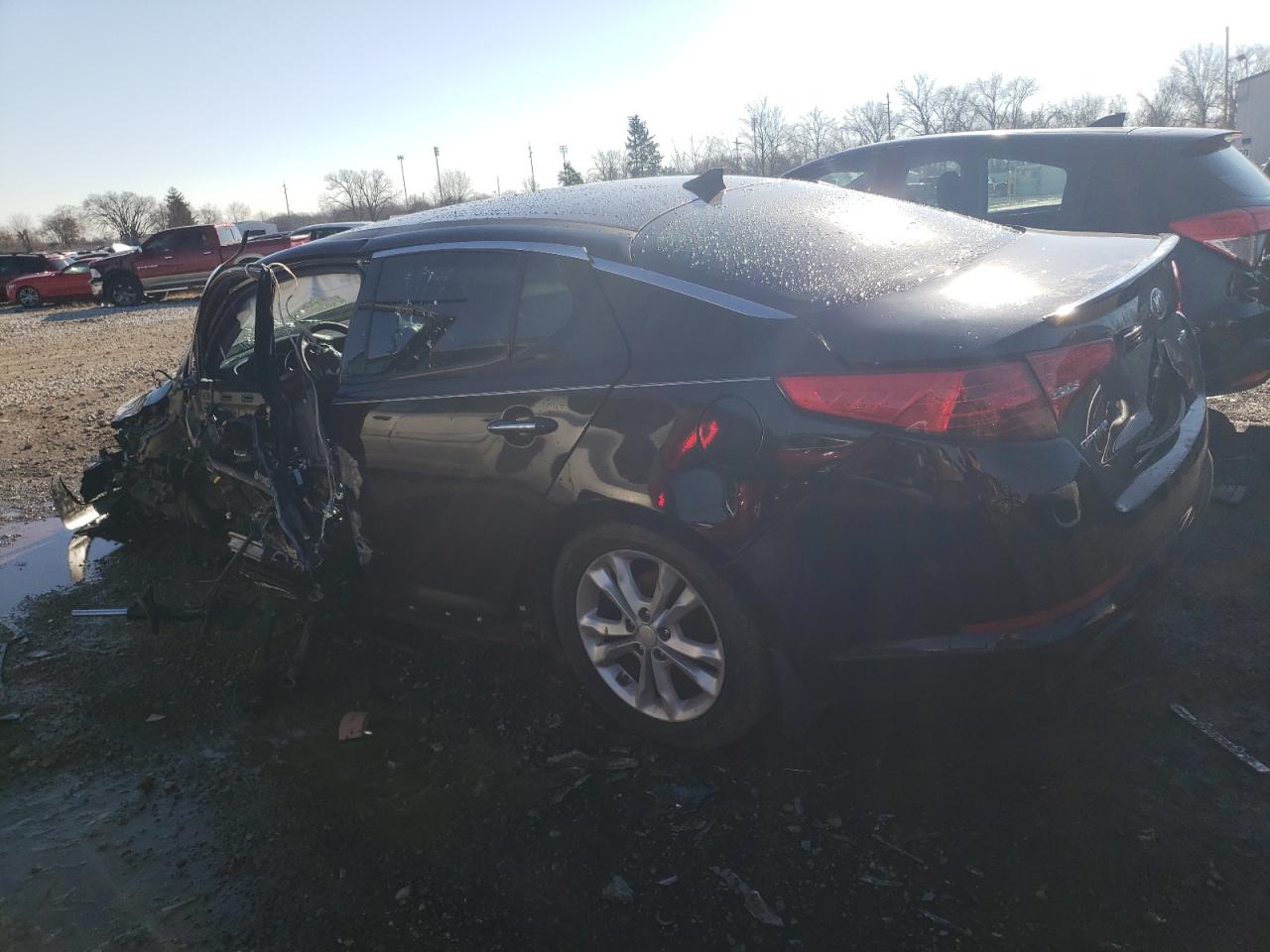 Изображение 2 2013 KIA OPTIMA EX 2013 с VIN 5XXGN4A7XDG215506