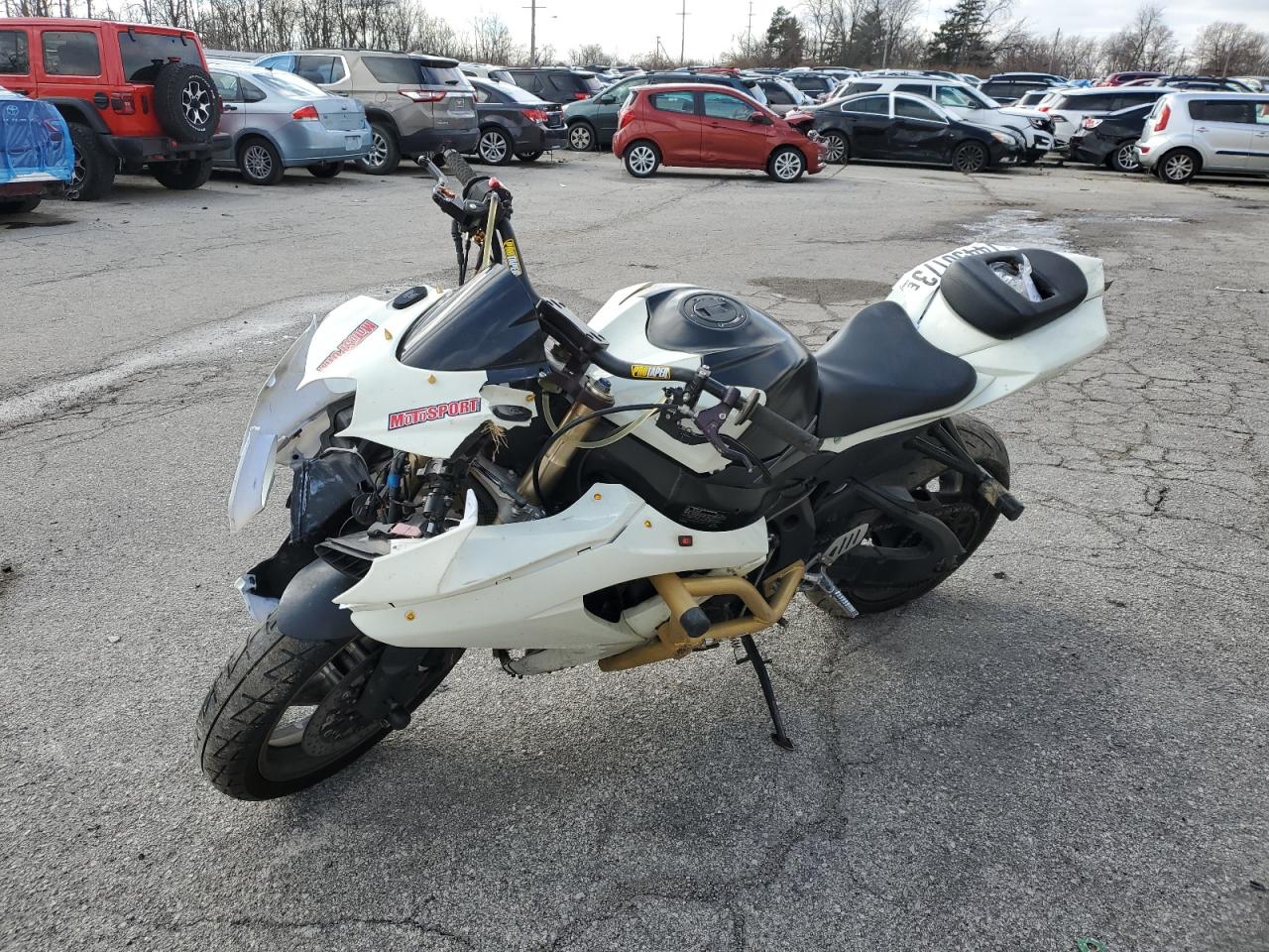 Image 2 of 2009 SUZUKI GSX-R600  2009 with VIN JS1GN7EA192105412