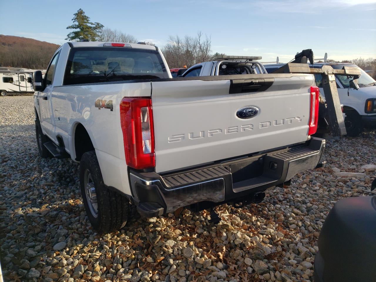 Image 2 of 2023 FORD F350 SUPER DUTY 2023 with VIN 1FTRF3BA1PEC10911