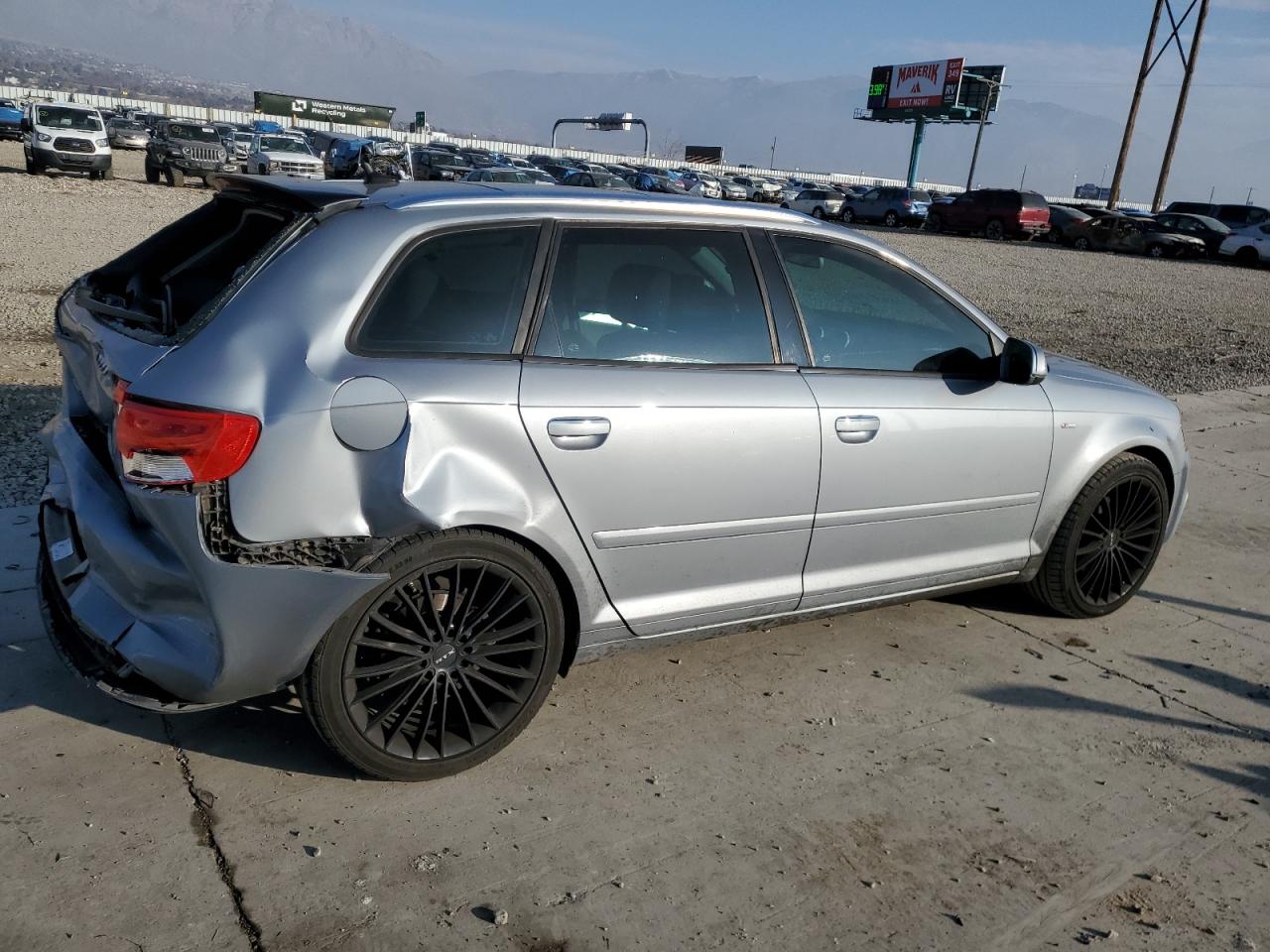 Изображение 3 2012 AUDI A3 PREMIUM PLUS 2012 с VIN WAUKJAFMXCA077413