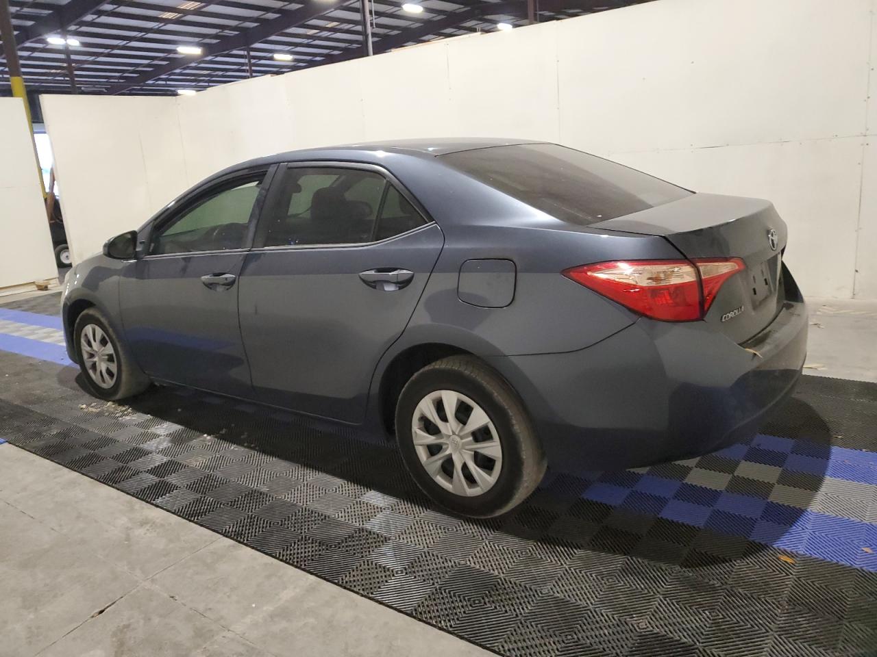 Obraz 2 z 2019 TOYOTA COROLLA L 2019 z VIN 2T1BURHE3KC181198